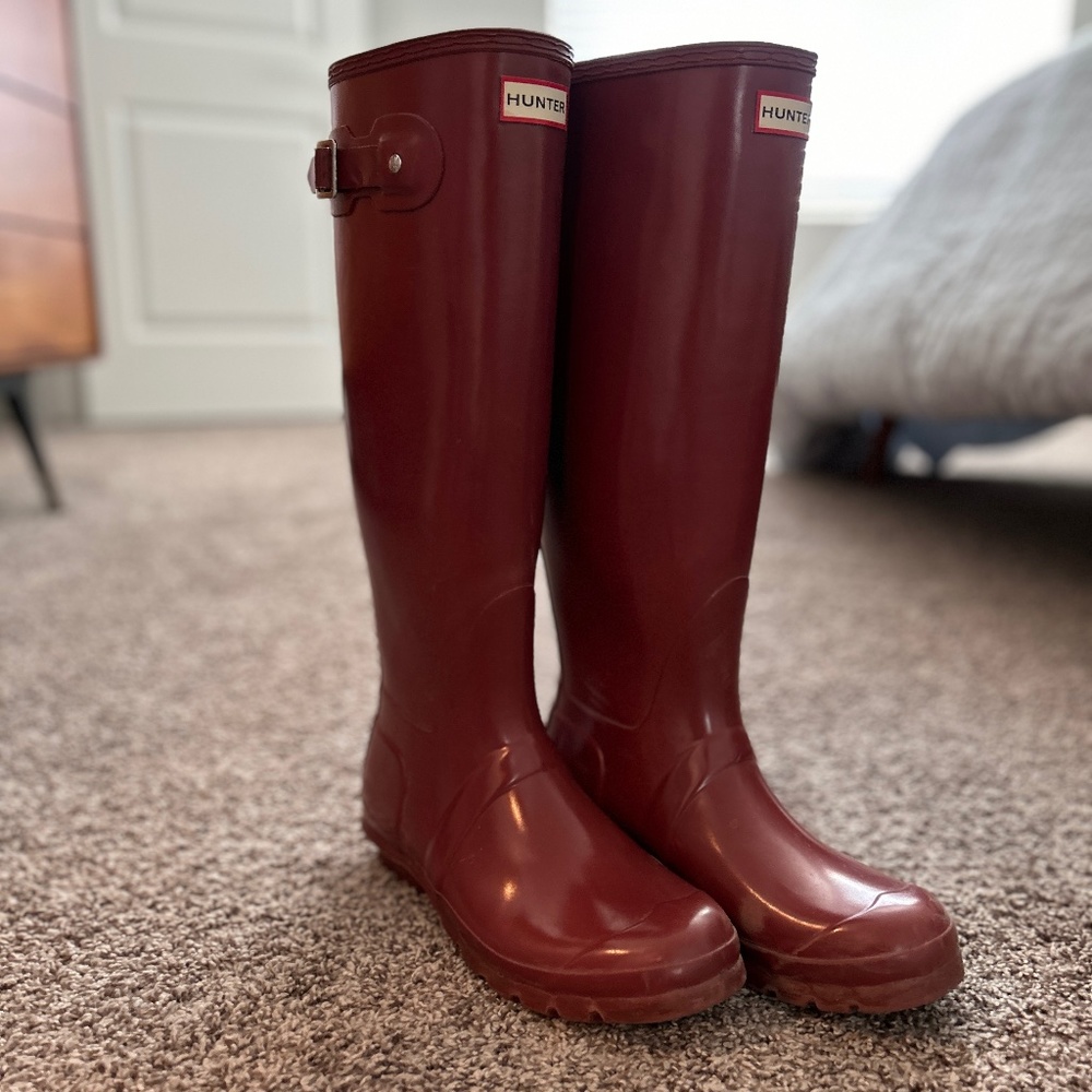 Tall Hunter Boots size 8